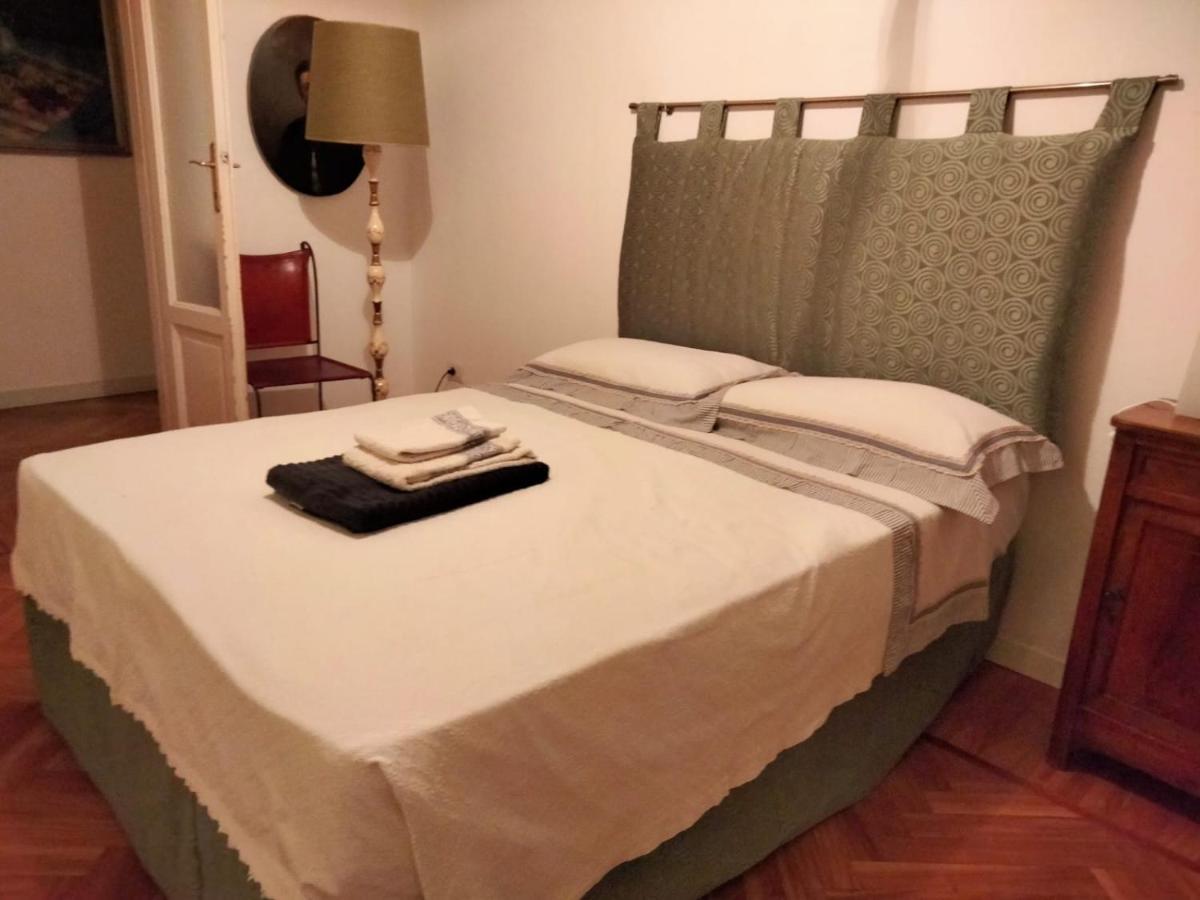 Sophisticated Apt Near Duomo ミラノ エクステリア 写真